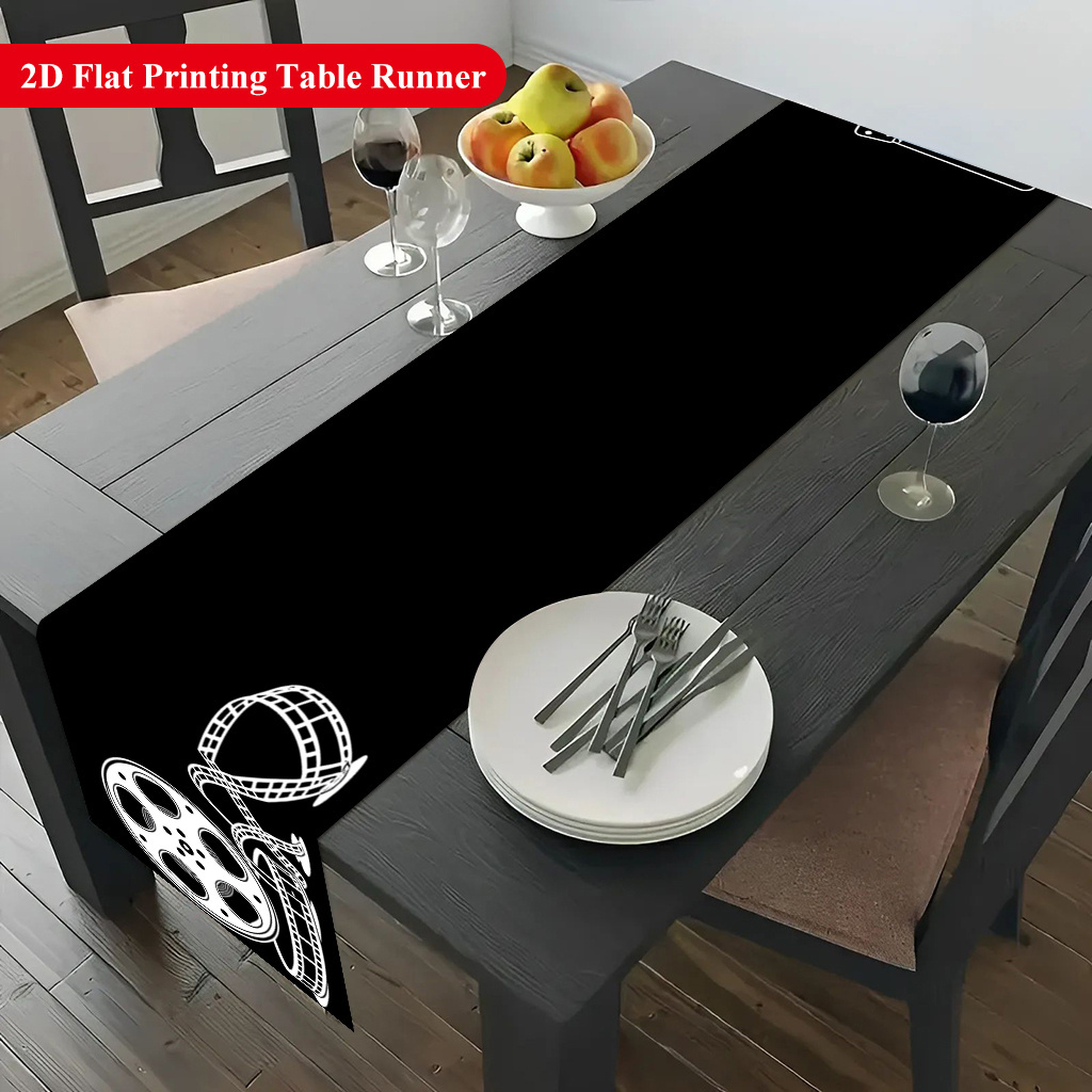 Home Cinema Restaurant - Скатерть-дорожка с принтом киношной кинобарабанки -
