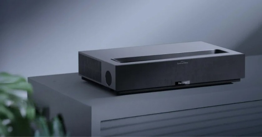 at-Cinema Edge Ультракороткофо – обзор и цена Home Cinema Ultra Short Throw Projector