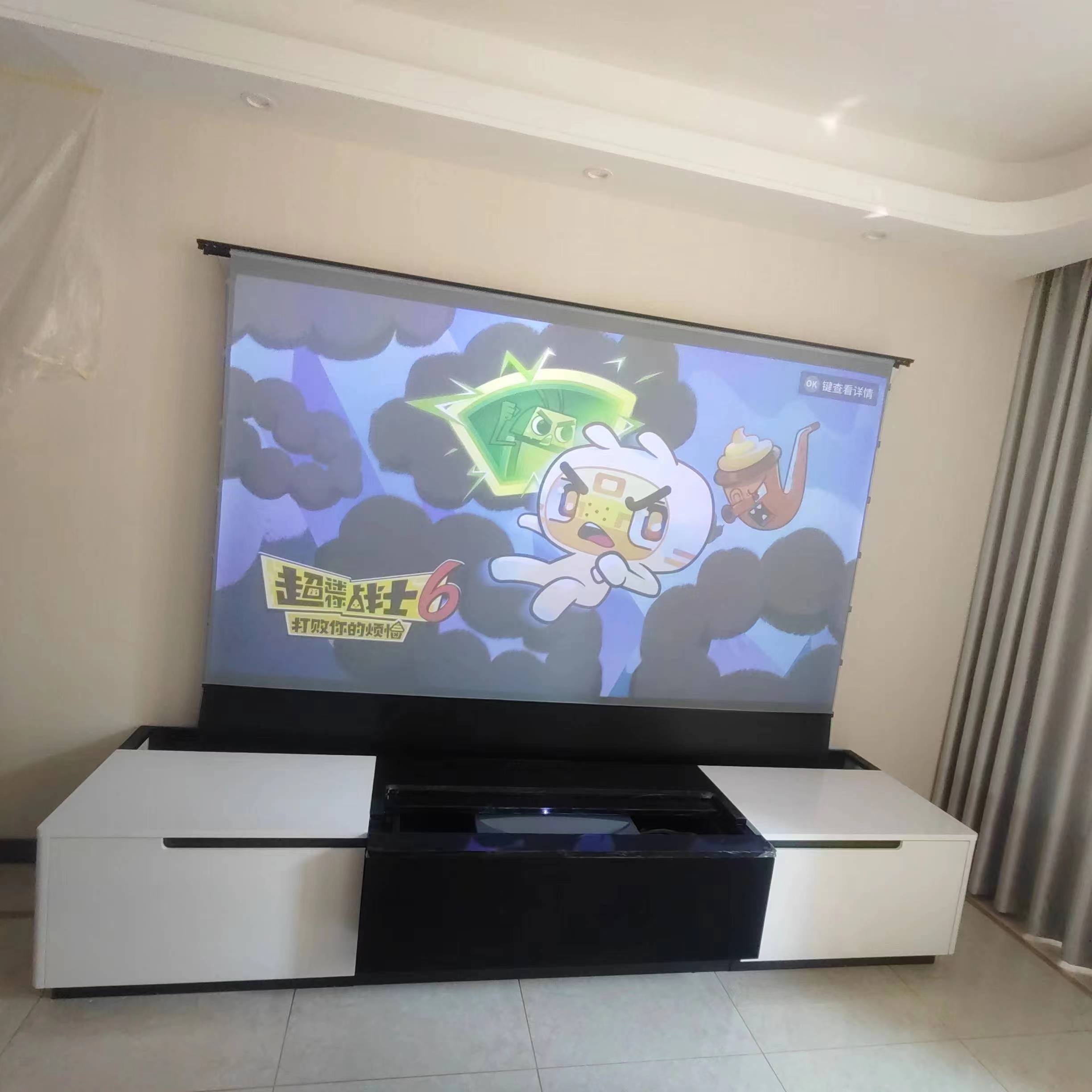 Ультракороткофокусный лазерный – обзор и цена Home Cinema Ultra Short Throw Projector